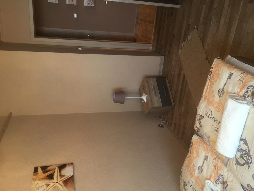 Belvárosi Deluxe Apartman Baja Exterior foto